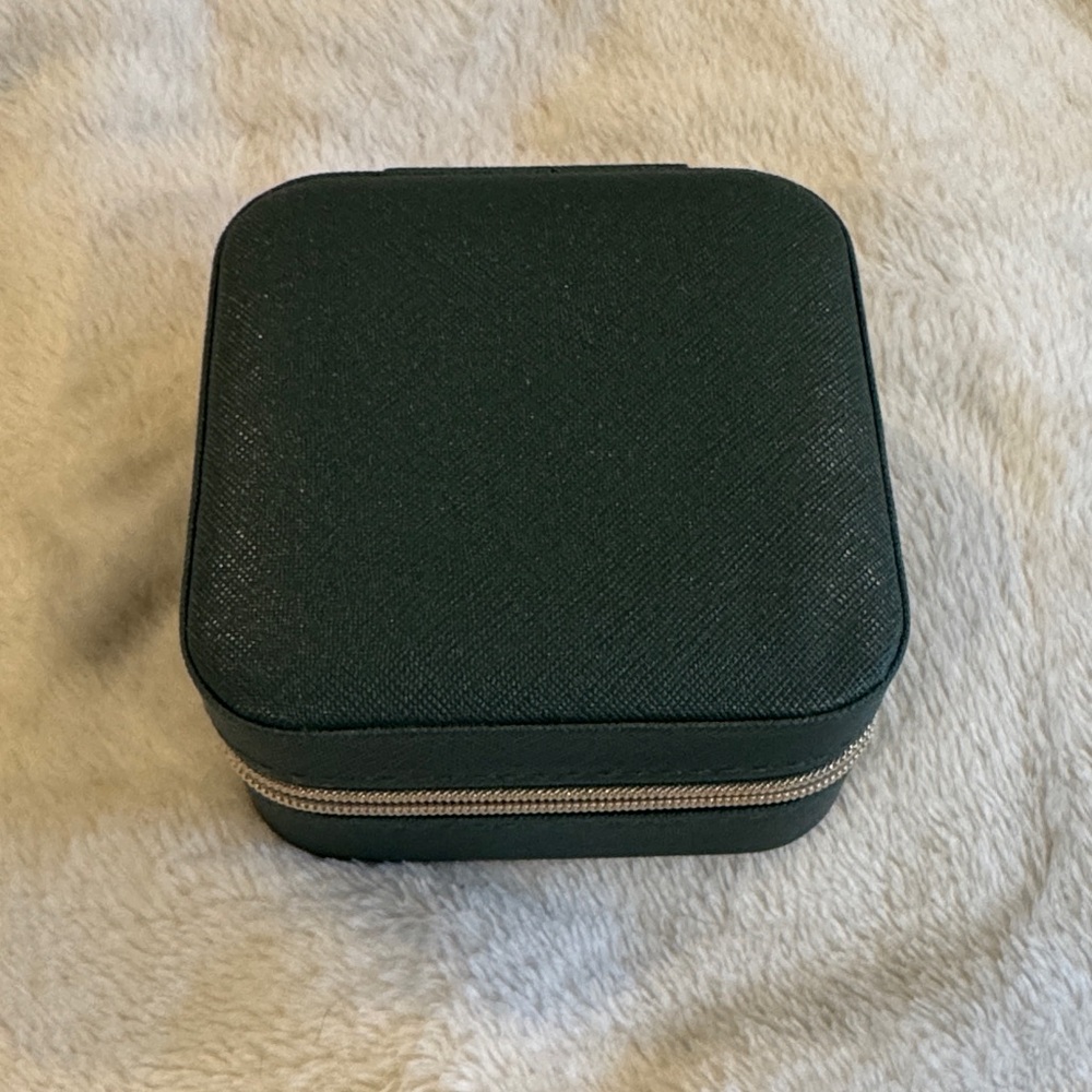 Dark Green Travel Jewelry Case